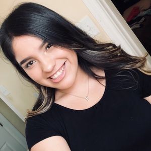 Meet your Posher, Sonia